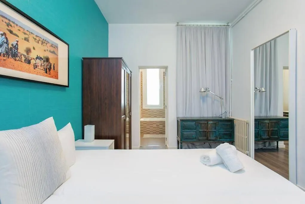 Canela Homes Barcelona Valencia 0*,